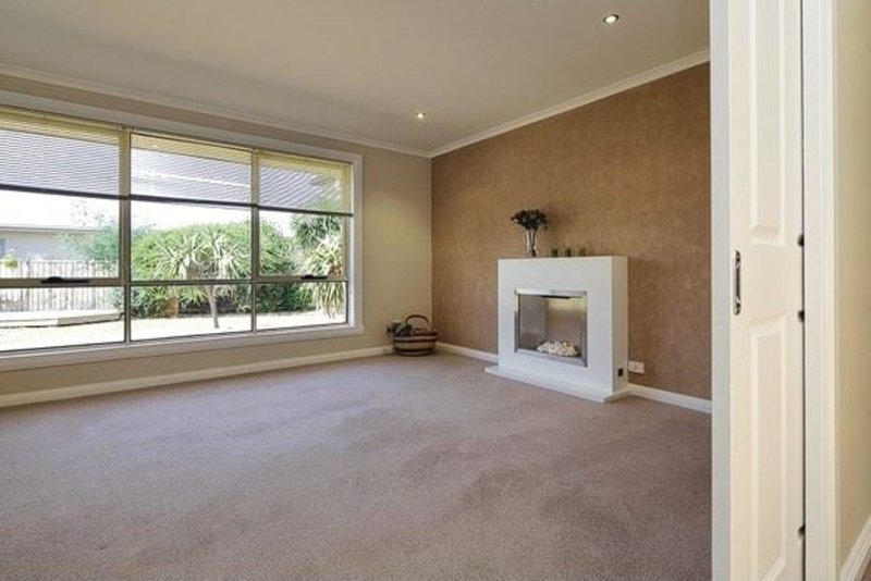 Photo - 6 St Andrews Drive, Devonport TAS 7310 - Image 5