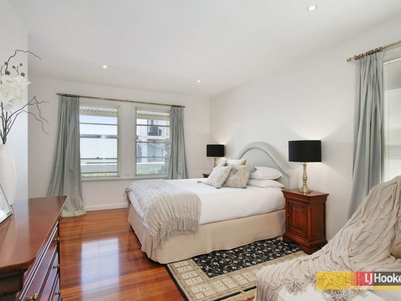 Photo - 6 St Andrews Street, Balmain NSW 2041 - Image 6