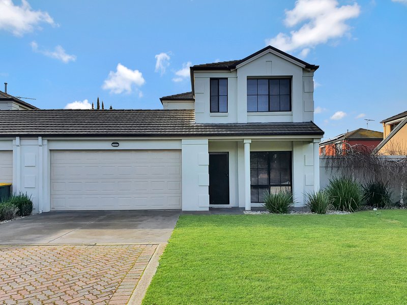 6 St Helens Place, Rippleside VIC 3215