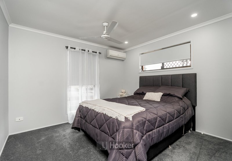 Photo - 6 St Johns Way, Boronia Heights QLD 4124 - Image 6