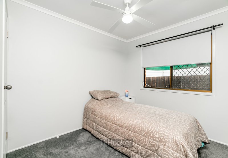 Photo - 6 St Johns Way, Boronia Heights QLD 4124 - Image 8