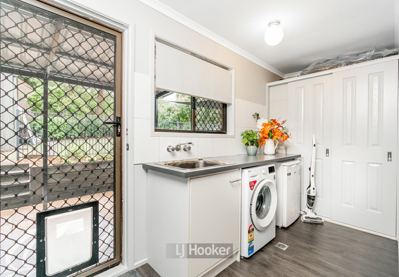 Photo - 6 St Johns Way, Boronia Heights QLD 4124 - Image 10