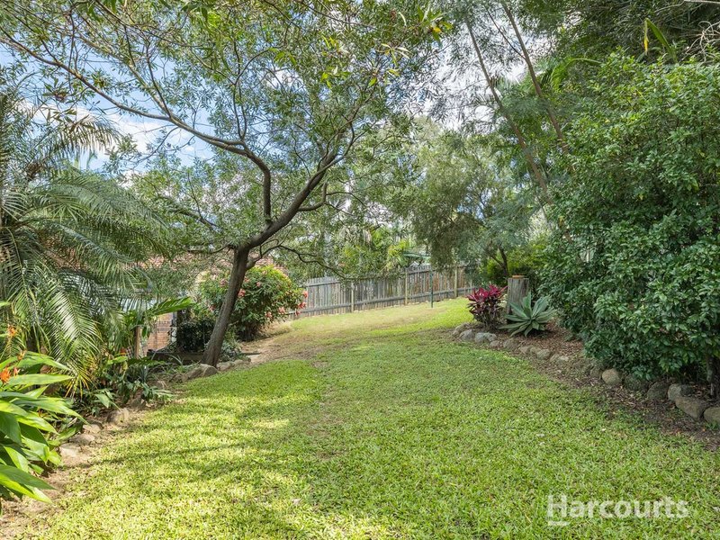 Photo - 6 St Quentin Road, Petrie QLD 4502 - Image 9