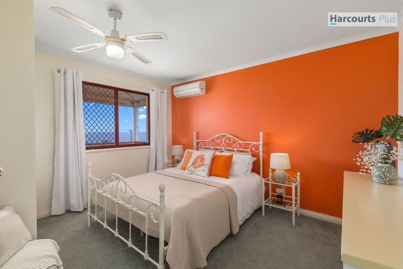 Photo - 6 St Vincents Avenue, Hallett Cove SA 5158 - Image 14