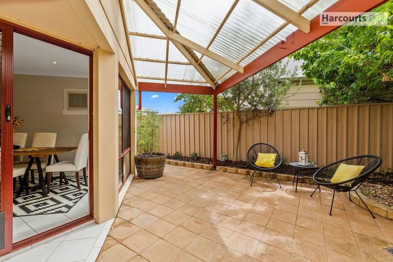 Photo - 6 St Vincents Avenue, Hallett Cove SA 5158 - Image 19