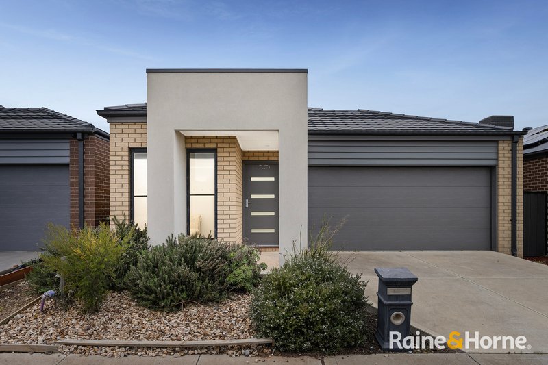 Photo - 6 Stacey Parade, Mount Cottrell VIC 3024 - Image 1