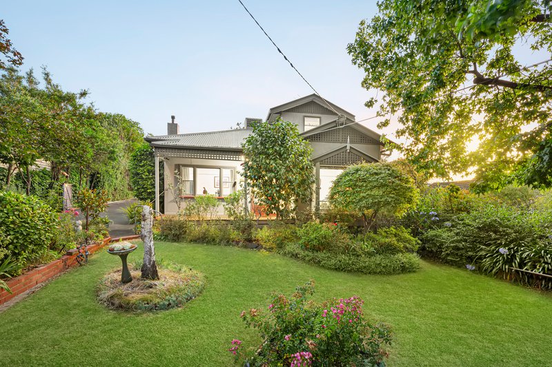 Photo - 6 Stanley Avenue, Eltham VIC 3095 - Image 1