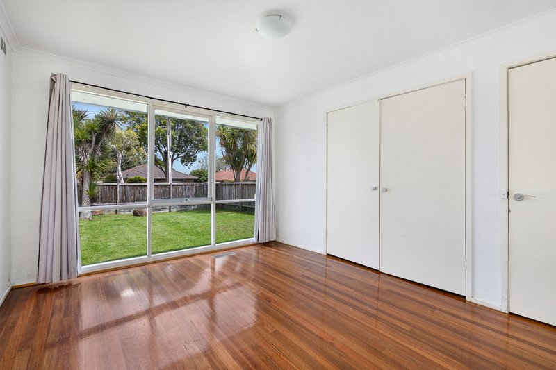 Photo - 6 Stanley Street, Cranbourne VIC 3977 - Image 3