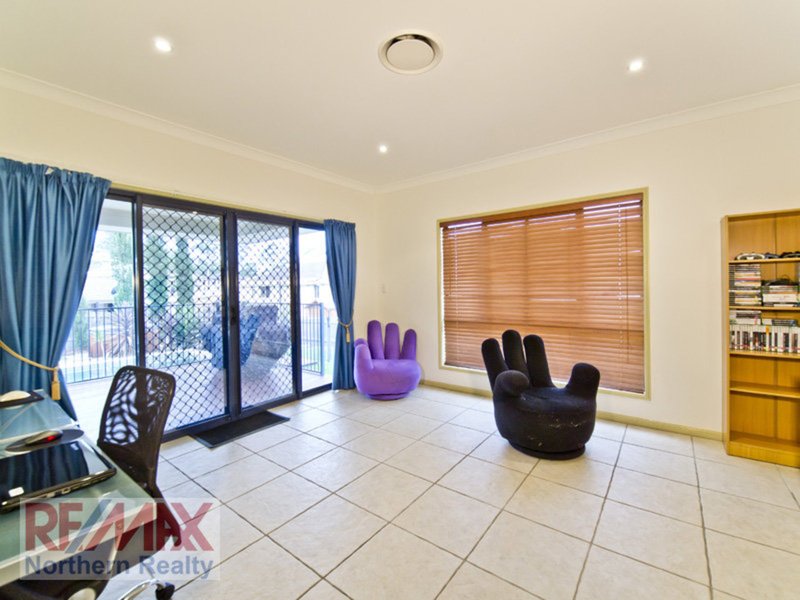 Photo - 6 Starina Ct , Eatons Hill QLD 4037 - Image 16