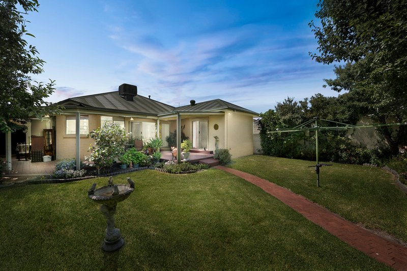 Photo - 6 Steedman Street, Mordialloc VIC 3195 - Image 8