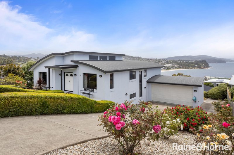 Photo - 6 Steen Court, Blackmans Bay TAS 7052 - Image 9