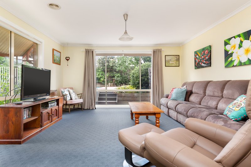 Photo - 6 Stefan Drive, Berwick VIC 3806 - Image 6