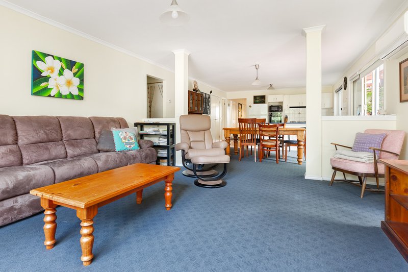 Photo - 6 Stefan Drive, Berwick VIC 3806 - Image 7