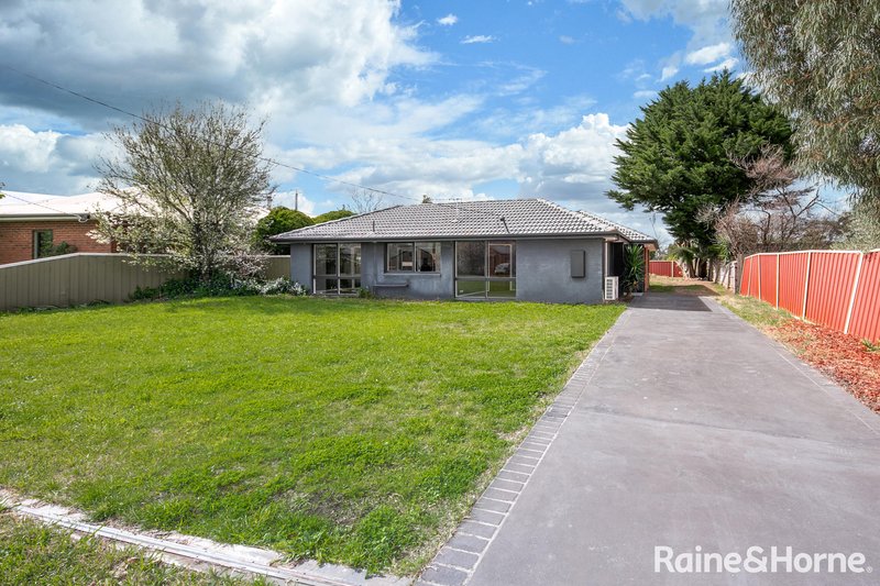 Photo - 6 Stephen Street, Riddells Creek VIC 3431 - Image 2