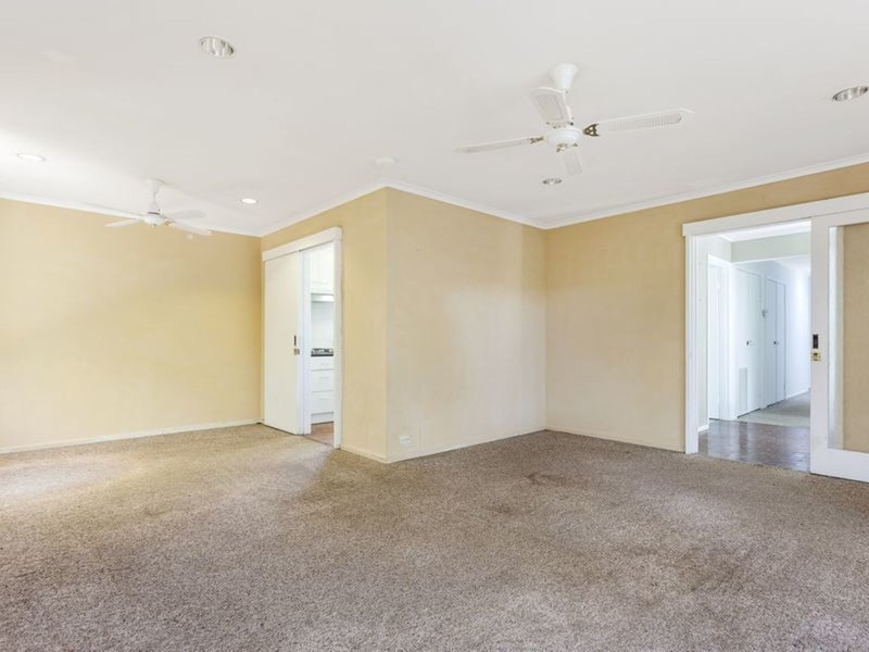 Photo - 6 Stewart Crescent, Melba ACT 2615 - Image 6