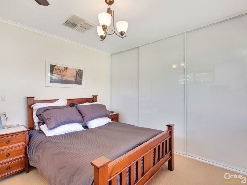 Photo - 6 Stewart Street, South Brighton SA 5048 - Image 9