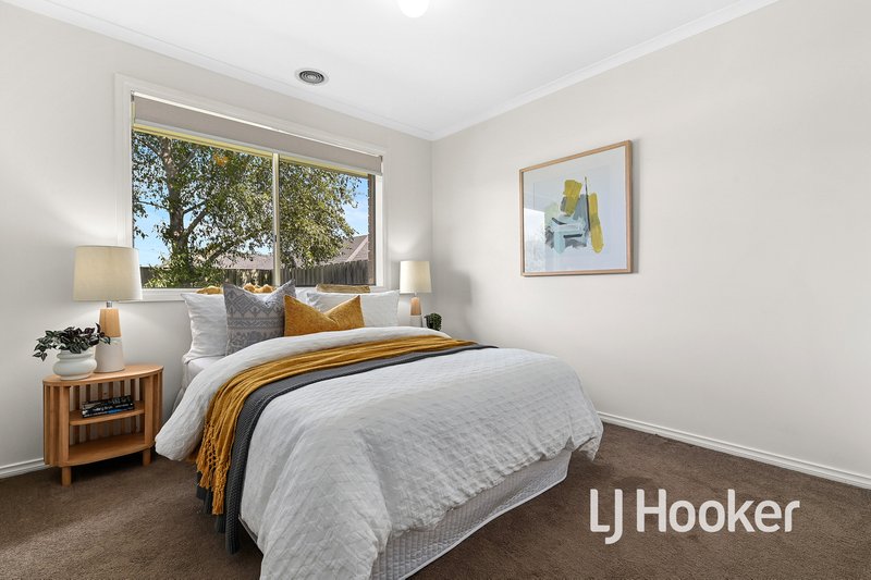 Photo - 6 Storey Drive, Pakenham VIC 3810 - Image 10