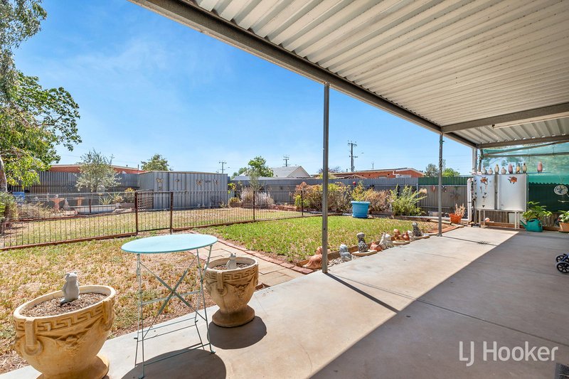 Photo - 6 Stormore Street, Davoren Park SA 5113 - Image 13