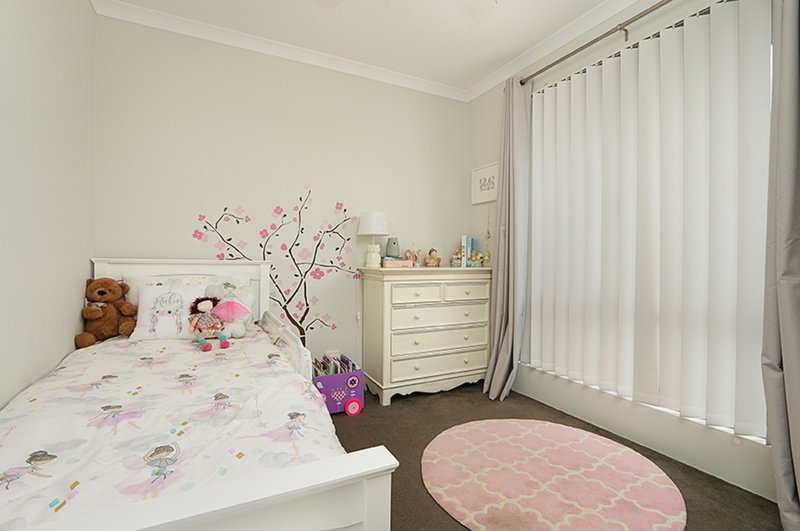 Photo - 6 Student Loop, Coolbellup WA 6163 - Image 5