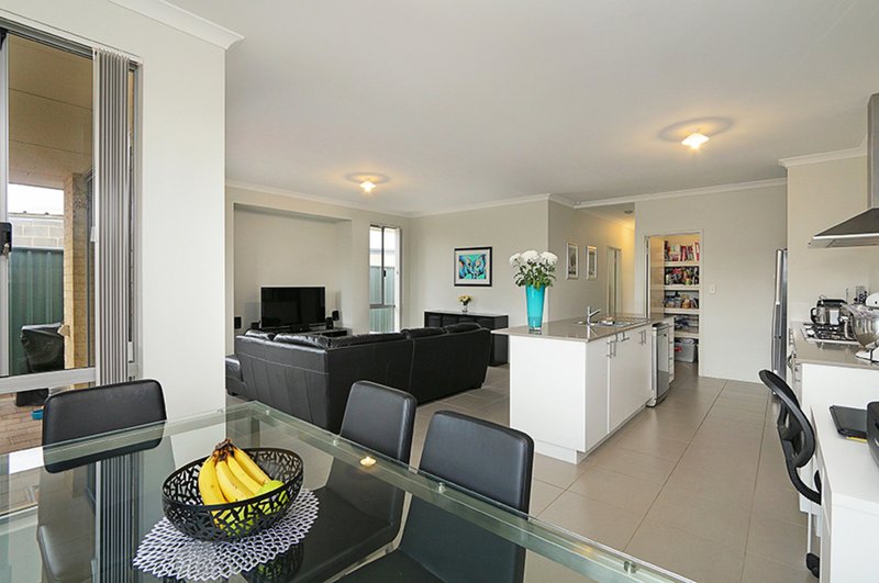 Photo - 6 Student Loop, Coolbellup WA 6163 - Image 16