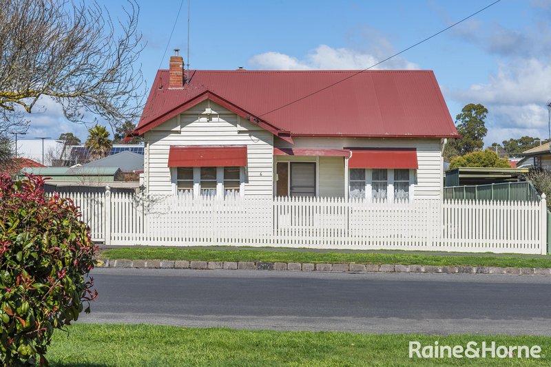 6 Sturt Street, Kyneton VIC 3444