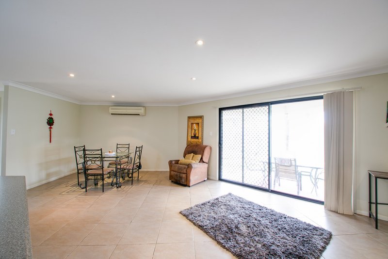 Photo - 6 Sugars Place, Bundamba QLD 4304 - Image 5