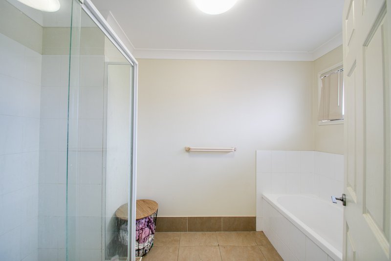 Photo - 6 Sugars Place, Bundamba QLD 4304 - Image 13