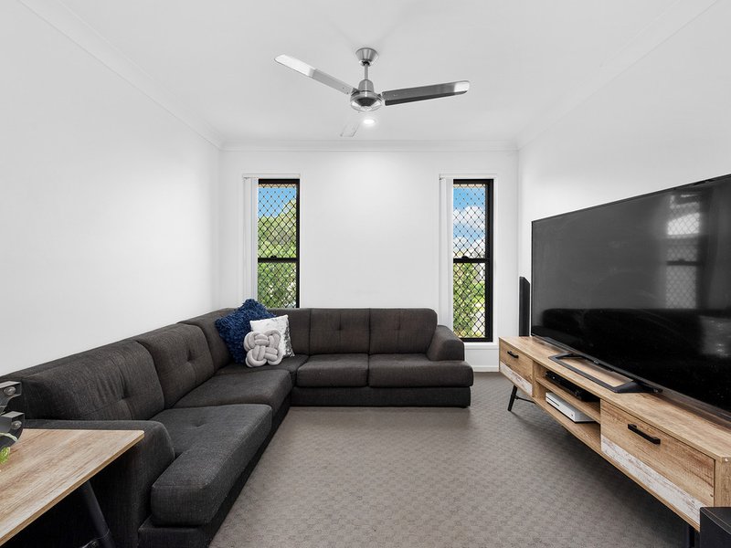 Photo - 6 Summit Street, Griffin QLD 4503 - Image 5