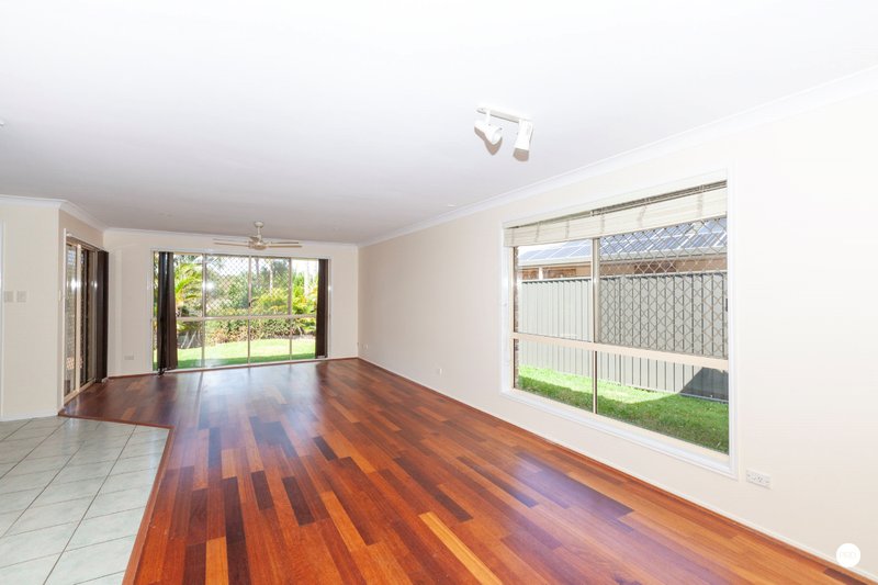 Photo - 6 Suncrest Court, Parkwood QLD 4214 - Image 4