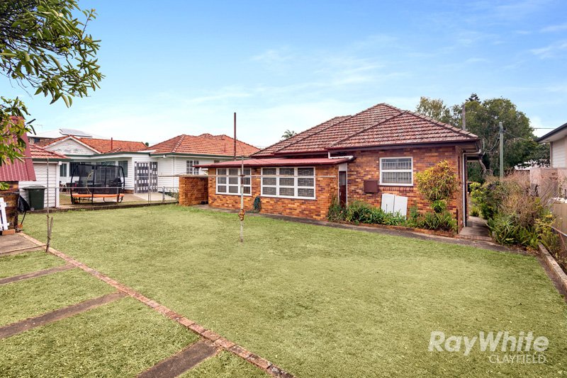 Photo - 6 Sunny Avenue, Wavell Heights QLD 4012 - Image 2