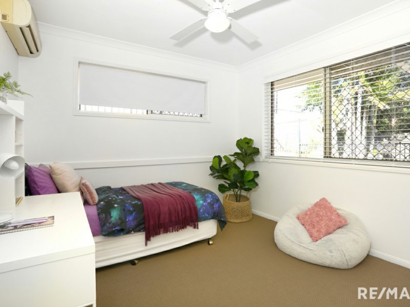 Photo - 6 Sunnybrae Cl , Merrimac QLD 4226 - Image 19