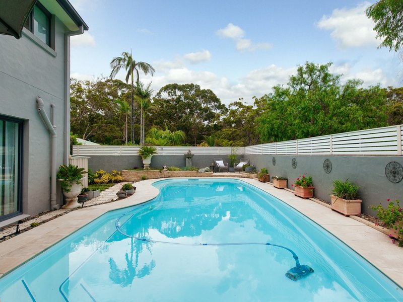 Photo - 6 Surf Close, Fingal Bay NSW 2315 - Image 10