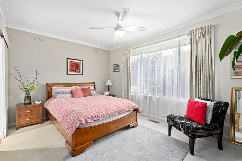 Photo - 6 Susan Court, Templestowe Lower VIC 3107 - Image 5