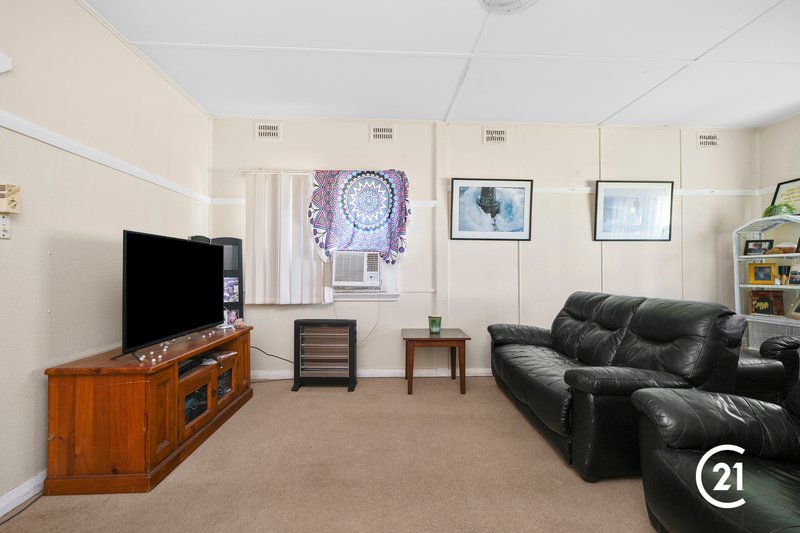 Photo - 6 Sutton Avenue, Long Jetty NSW 2261 - Image 2
