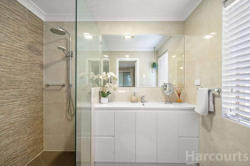 Photo - 6 Swan Close, Dudley Park WA 6210 - Image 7