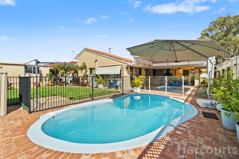 Photo - 6 Swan Close, Dudley Park WA 6210 - Image 17