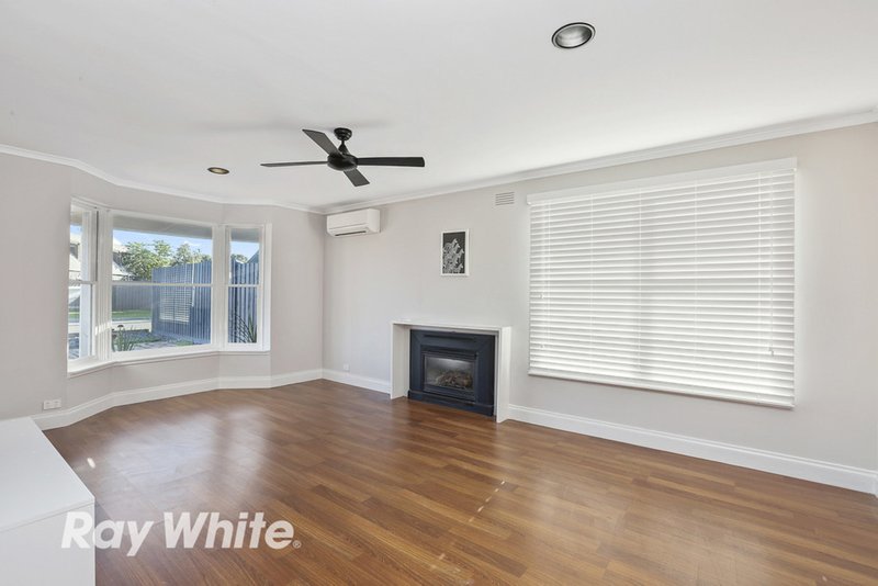 Photo - 6 Swan Street, Lara VIC 3212 - Image 2