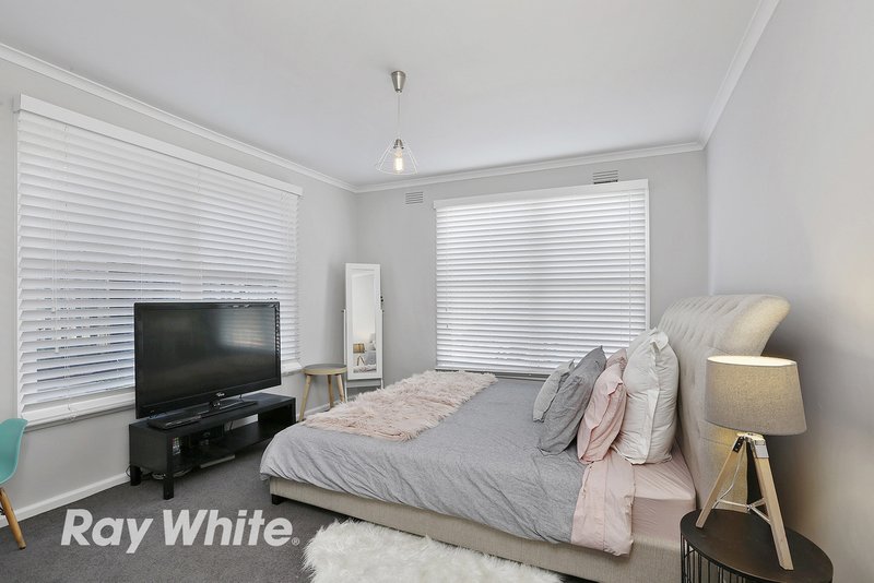 Photo - 6 Swan Street, Lara VIC 3212 - Image 5