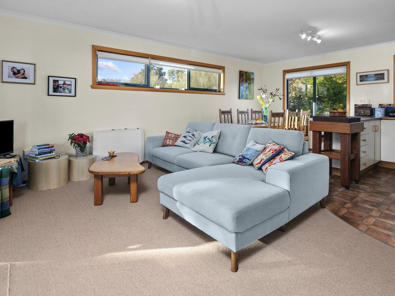 Photo - 6 Swanwick Drive, Coles Bay TAS 7215 - Image 6