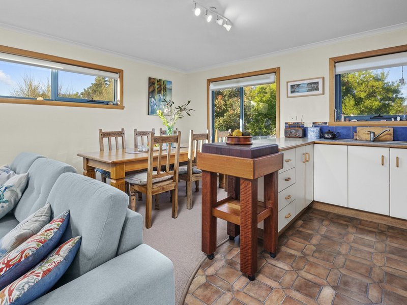 Photo - 6 Swanwick Drive, Coles Bay TAS 7215 - Image 15