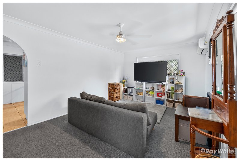 Photo - 6 Sydney King Close, Gracemere QLD 4702 - Image 4
