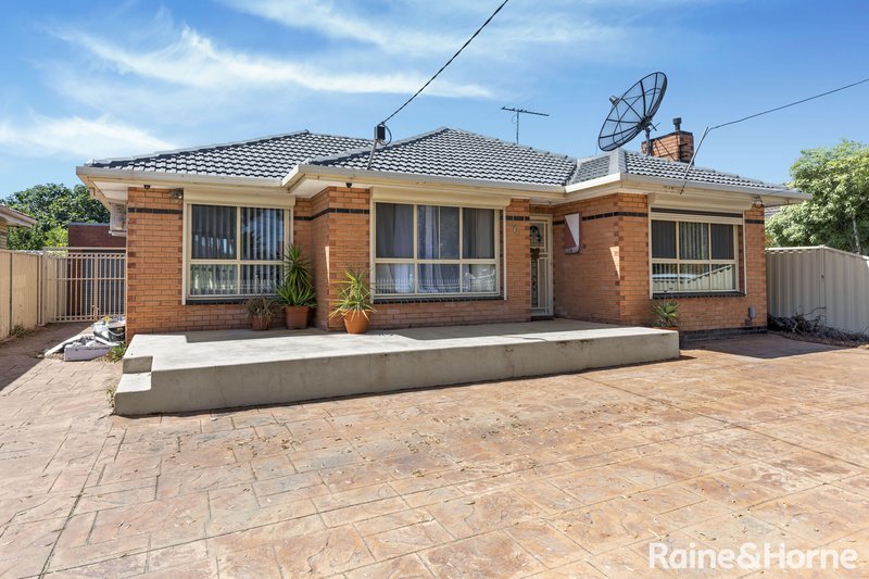 6 Syleham Street, St Albans VIC 3021