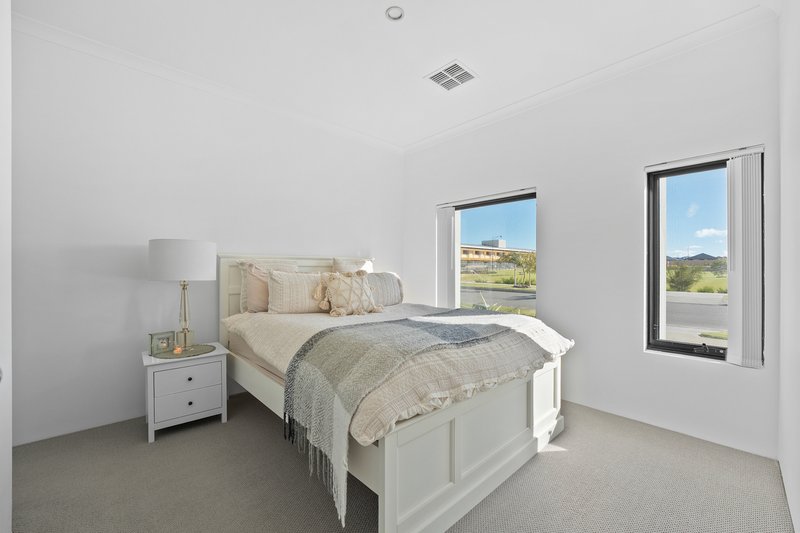 Photo - 6 Tablelands Drive, Baldivis WA 6171 - Image 14