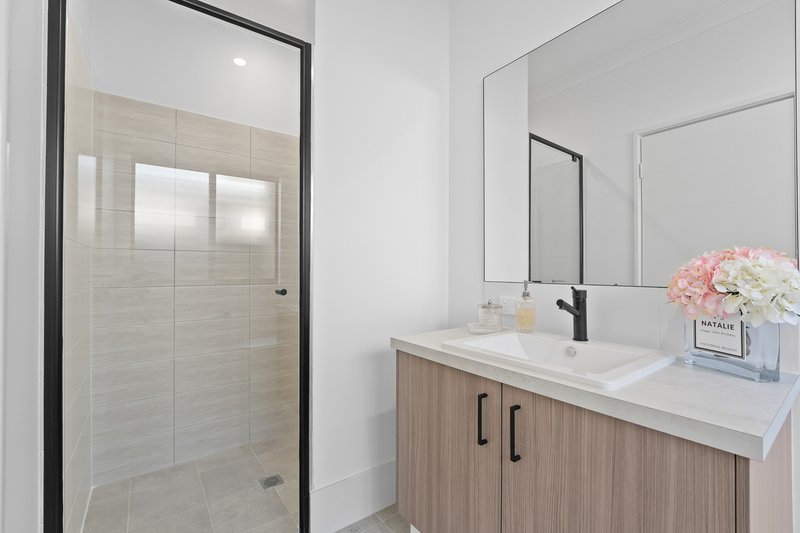 Photo - 6 Tablelands Drive, Baldivis WA 6171 - Image 18