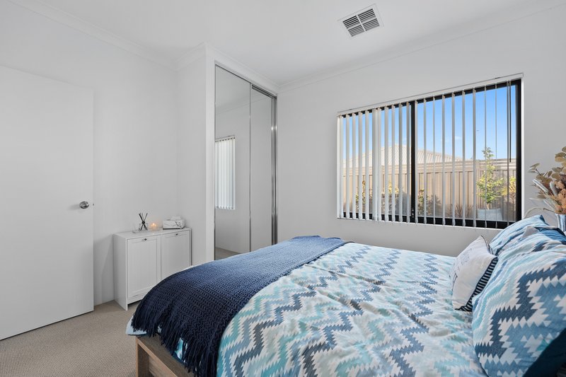 Photo - 6 Tablelands Drive, Baldivis WA 6171 - Image 20