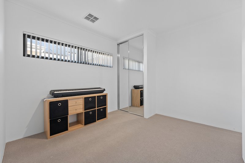 Photo - 6 Tablelands Drive, Baldivis WA 6171 - Image 21