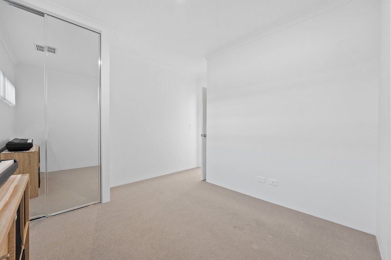 Photo - 6 Tablelands Drive, Baldivis WA 6171 - Image 22
