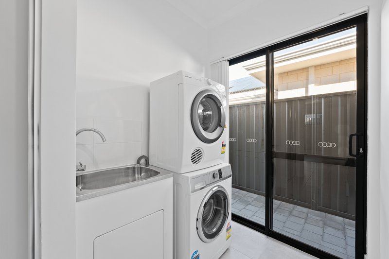 Photo - 6 Tablelands Drive, Baldivis WA 6171 - Image 27