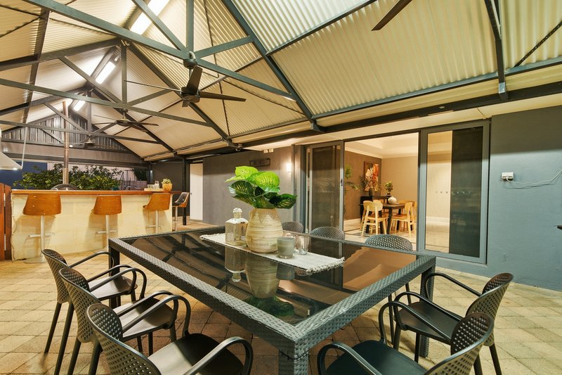 Photo - 6 Talbot Road, Swan View WA 6056 - Image 12