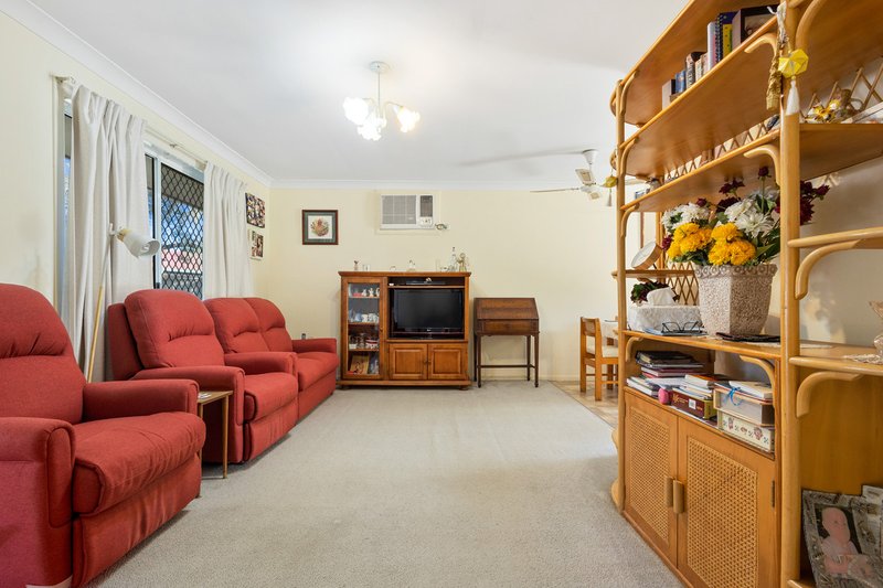 Photo - 6 Tallowwood Street, Kallangur QLD 4503 - Image 4